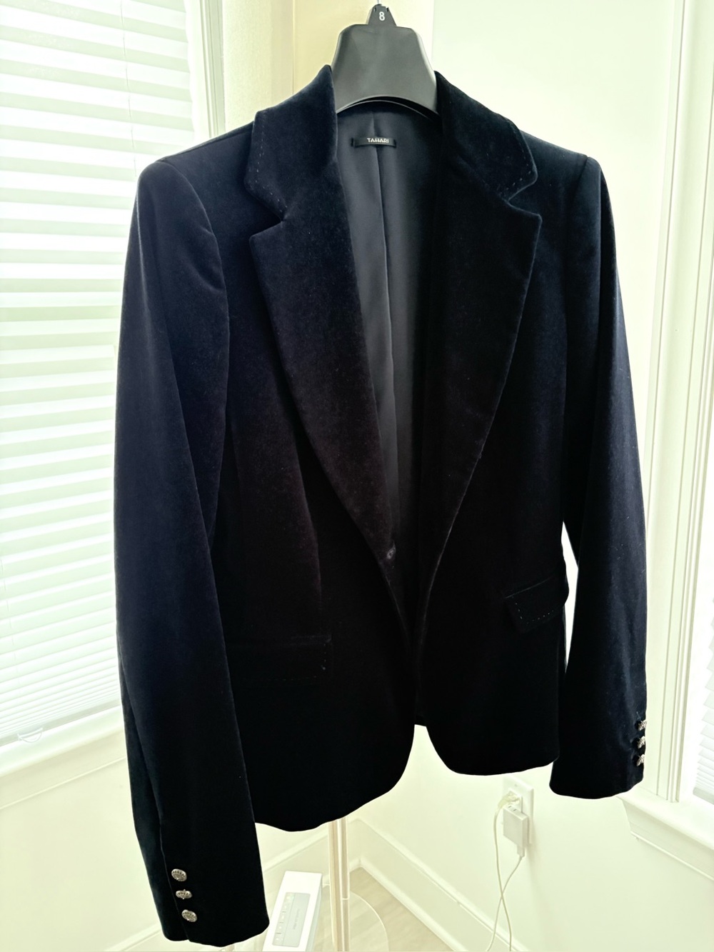 TAHARI.  Black Velvet Blazer